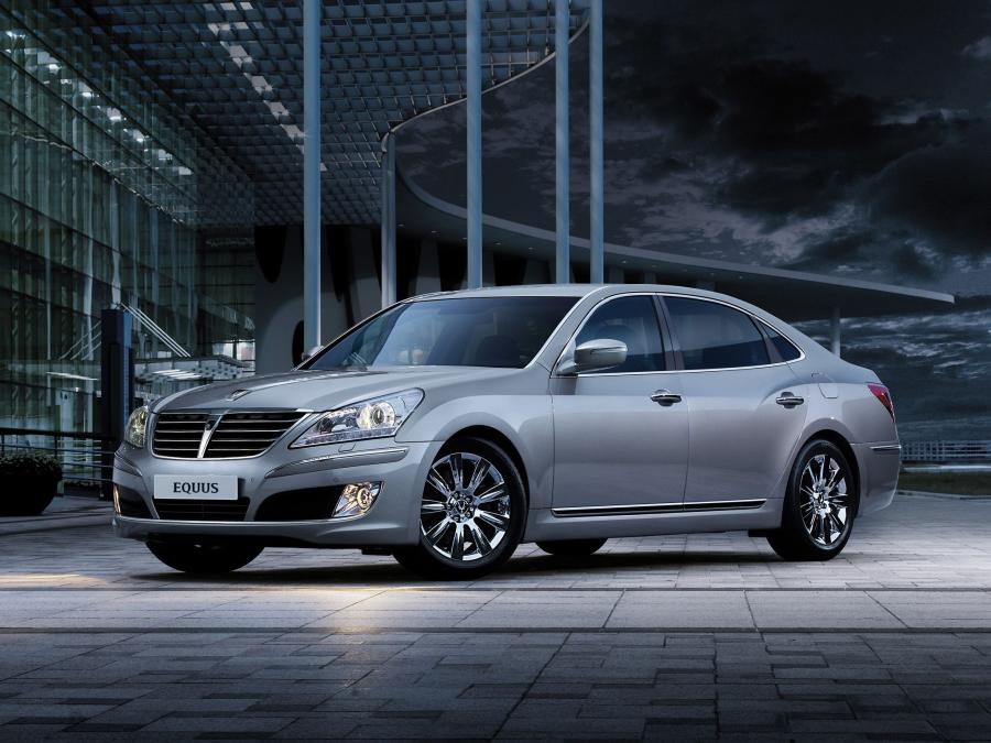  Hyundai Equus 2009 года  (фото 20 из 128)